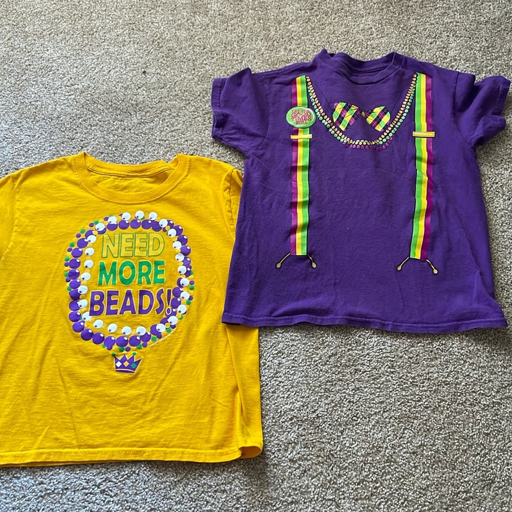 Boys, Mardi Gras T-shirt size small set of two. Lot.